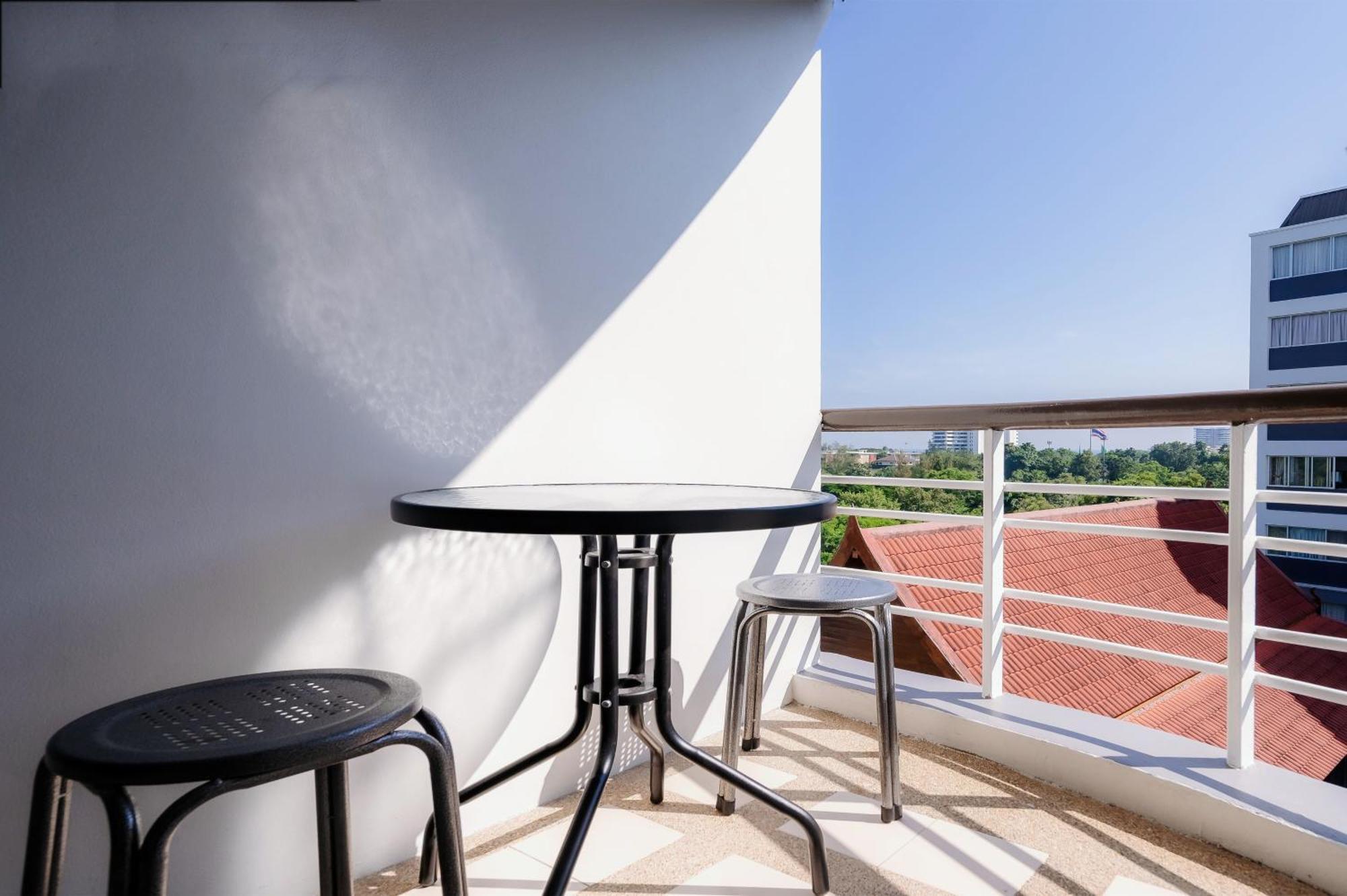 Soi 7 Hua Hin-Happy Rent Aparthotel Room photo